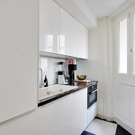 Proche Champs Elysees Apartament *
